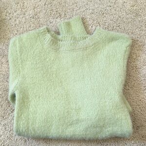 GREEN UO SWEATER
